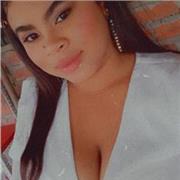 Profesora de Español, da clases a loa jóvenes de la ciudad de cali
